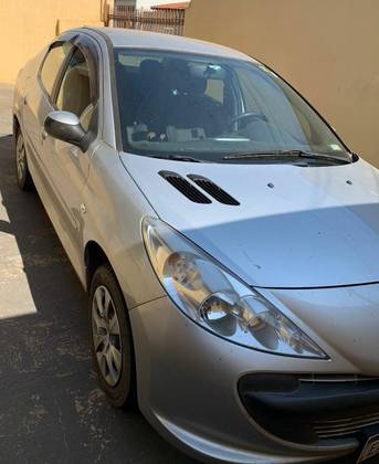 PEUGEOT 207 1.4 XR PASSION 8V FLEX 4P MANUAL PEUGEOT 207 1.4 XR PASSION 8V FLEX 4P MANUAL